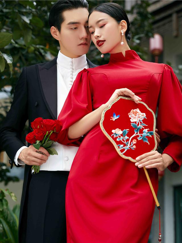 郑州婚纱摄影哪家口碑好！来欣赏一组具有历史感的民国风婚纱照