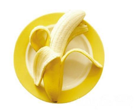 香蕉皮如何拿来养花？