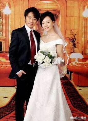 吴秀波在外有小三7年，妻子为什么还愿意支持他？