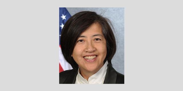 史上首次！美参议院确认一名亚裔女性成美国首位“出柜”大使