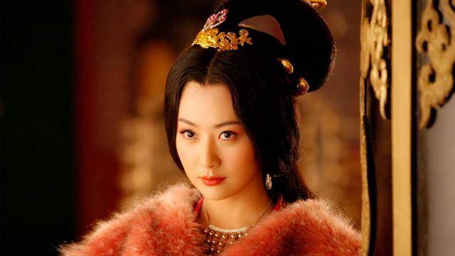 她被誉为“京城四美”，演央视大剧一炮而红，几乎零绯闻