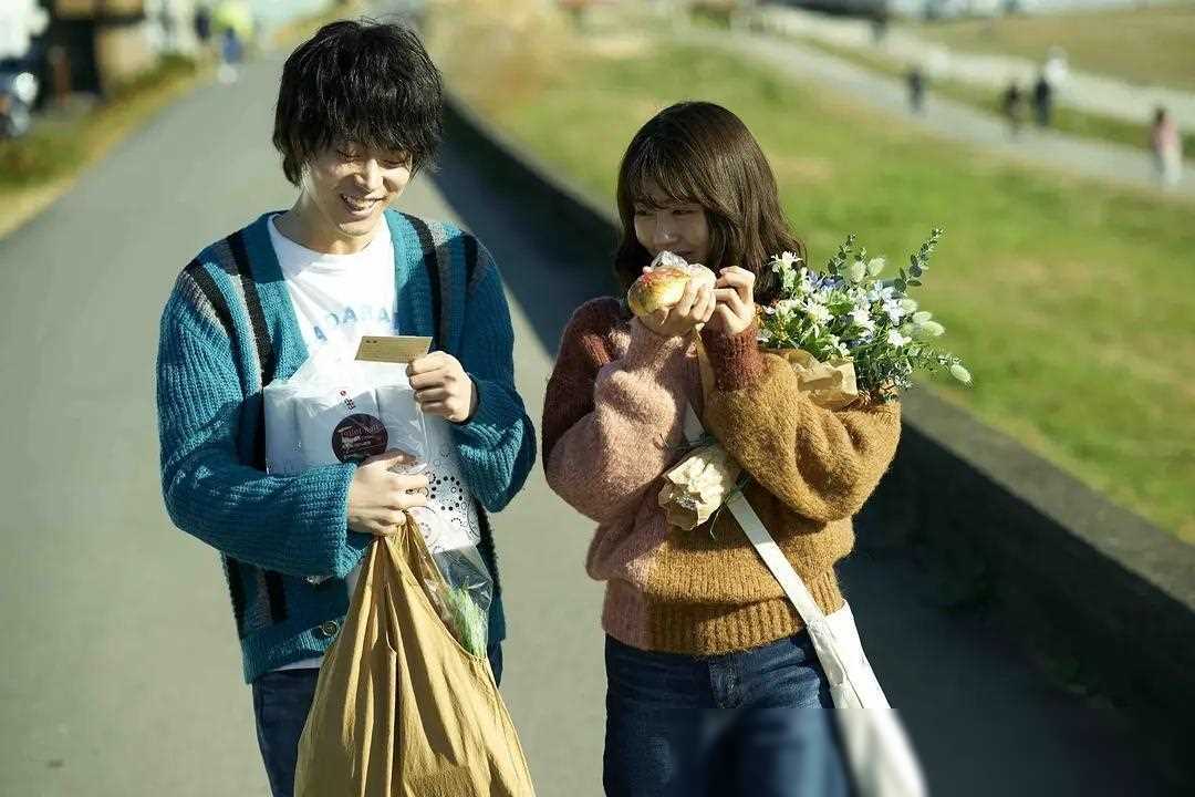 五部必看的日本爱情电影，引人入胜，让你欲罢不能！