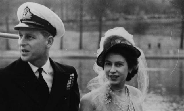 82岁丹麦女王的童话爱情：和痴情丈夫相爱51年，比英女王幸福自由